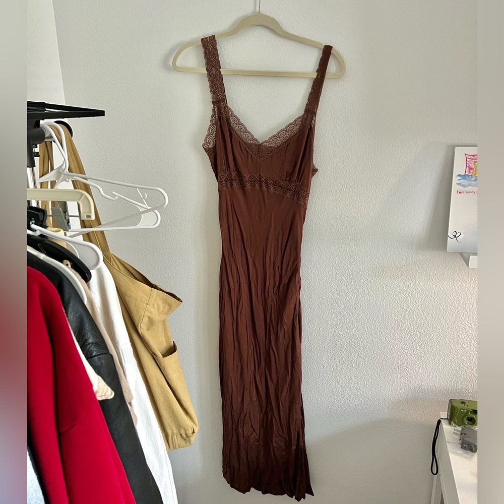 urban outfitters lace dress
